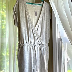 NWT never worn GAP grey women’s romper size large light fleece material